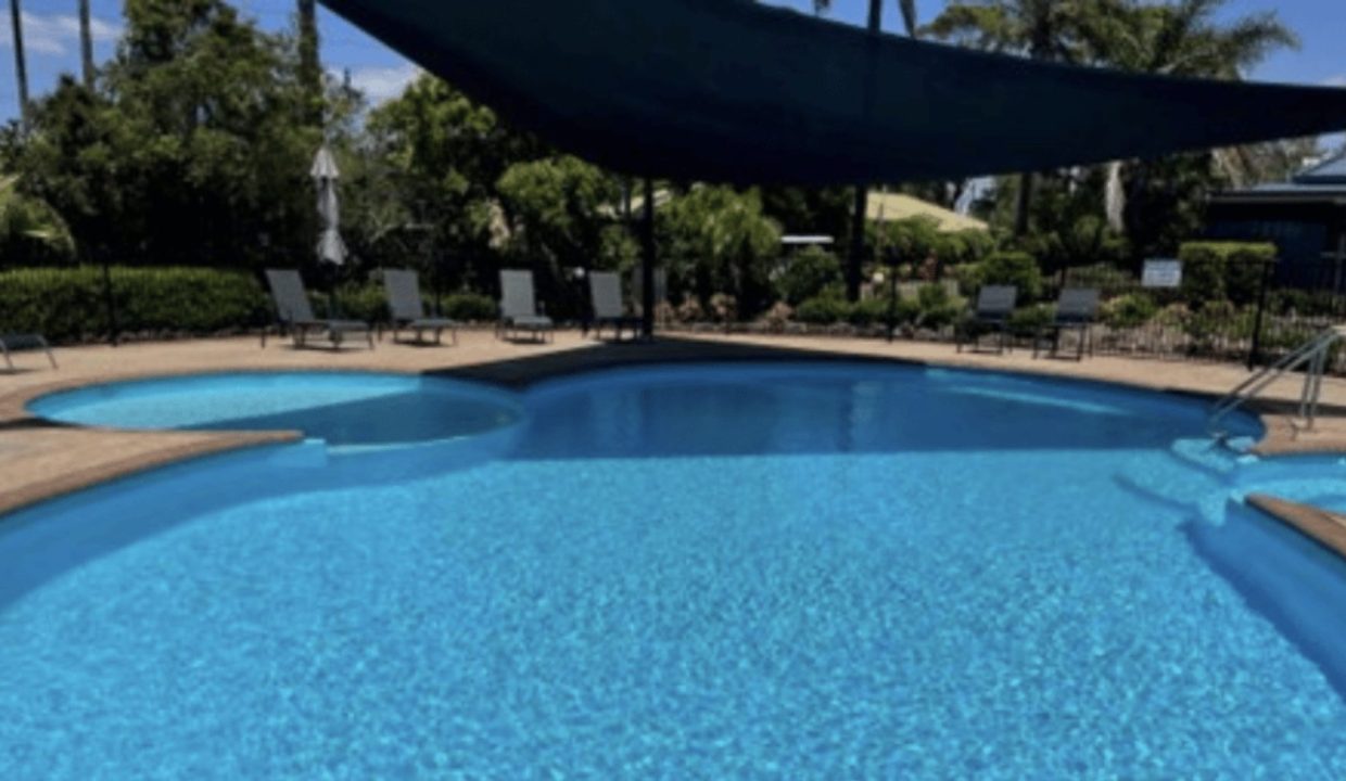 Banksia Grove Swimming Pool