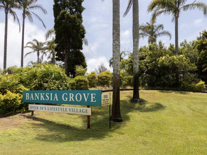 Banksia Grove