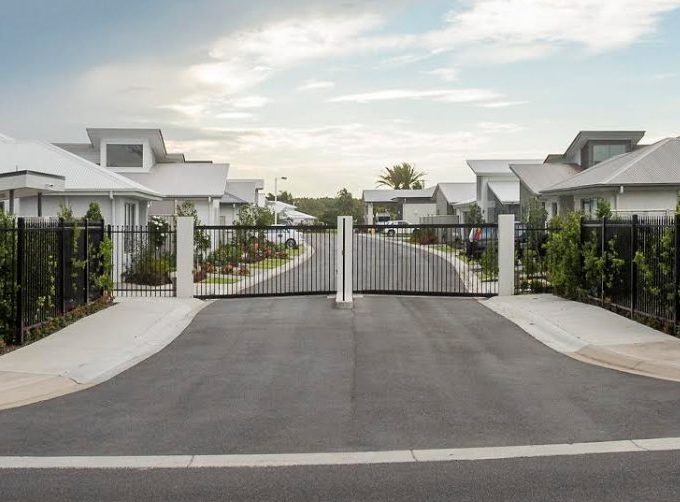 Ballina Palm Lake Front Entrance