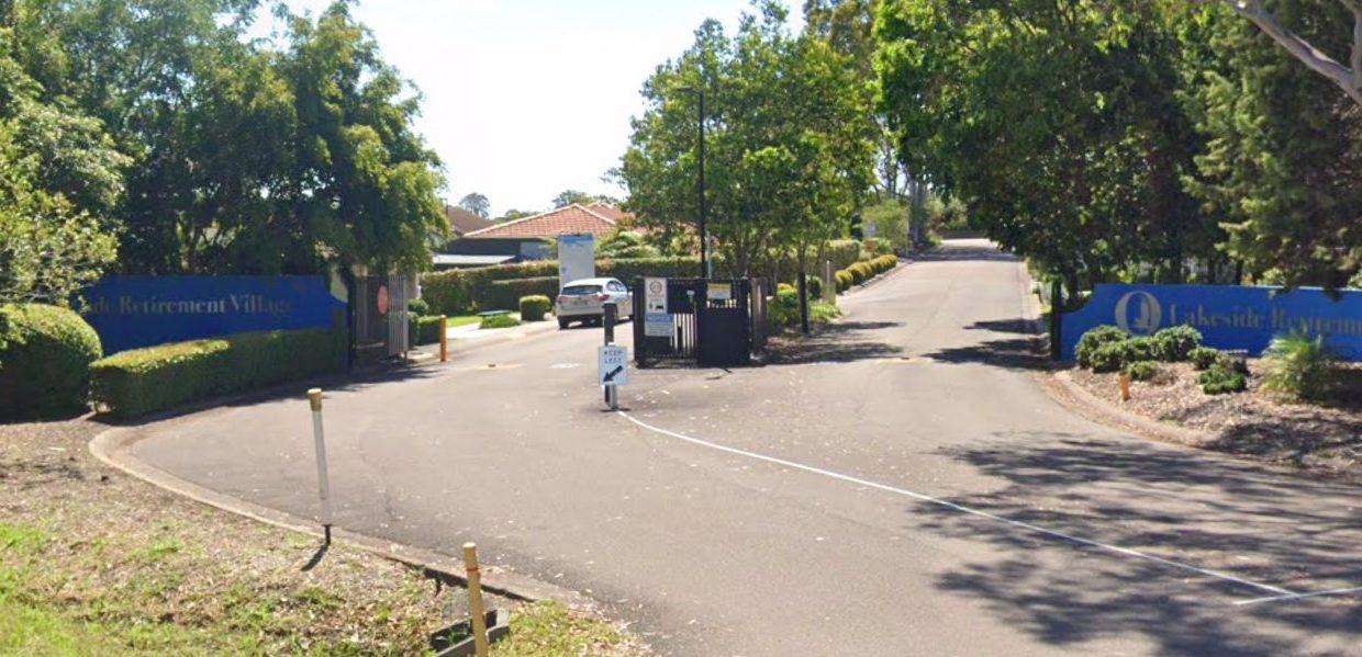 Lakeside Retirement Village Front Entrance