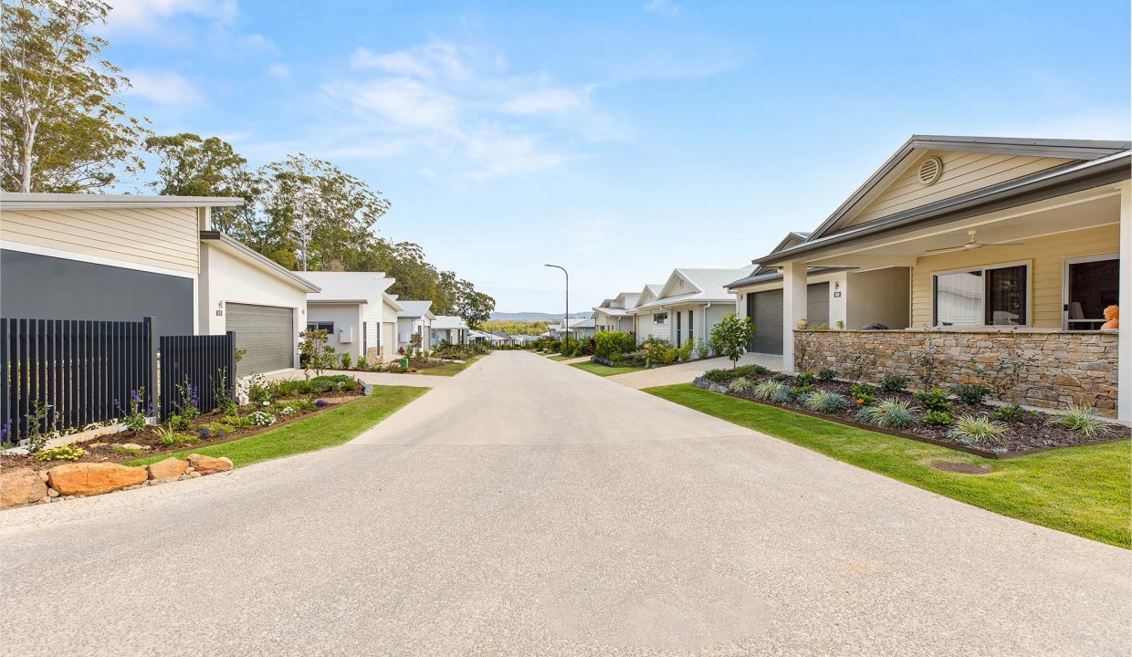 Greenwood Forest Glen Entrance Street View