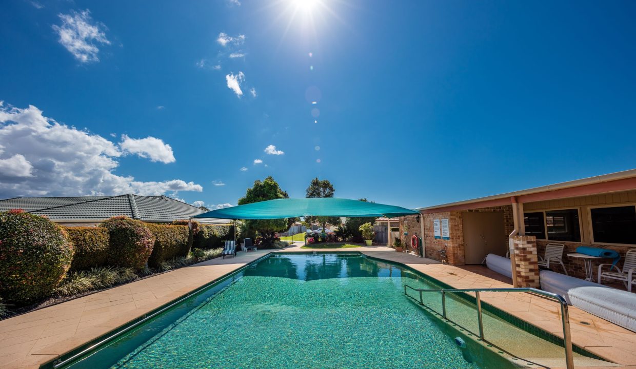 Allora Gardens Swimming Pool