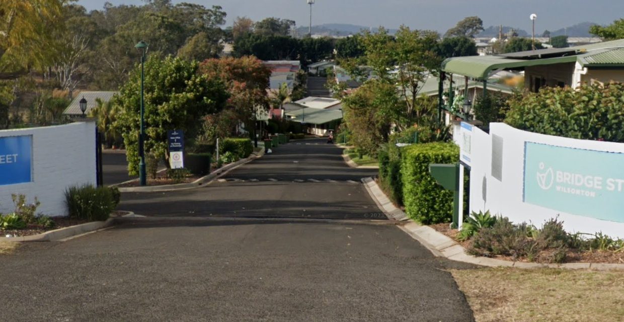 Bridge Street Wilsonton Front Entrance