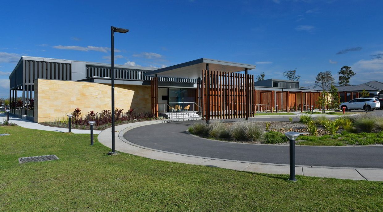 blueheath-medowie-clubhouse-exterior-entrance