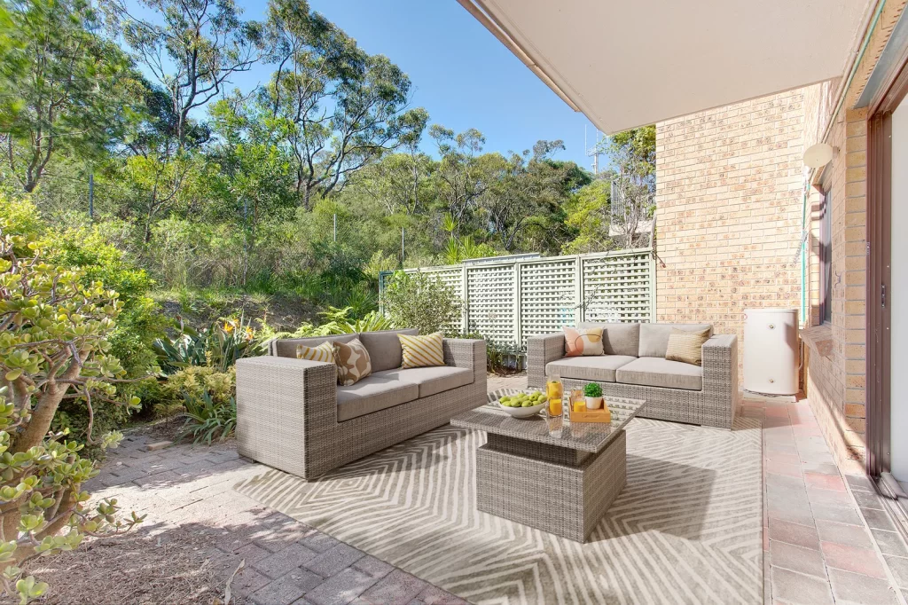 retirement properties for sale in NSW-Glenaeon courtyard